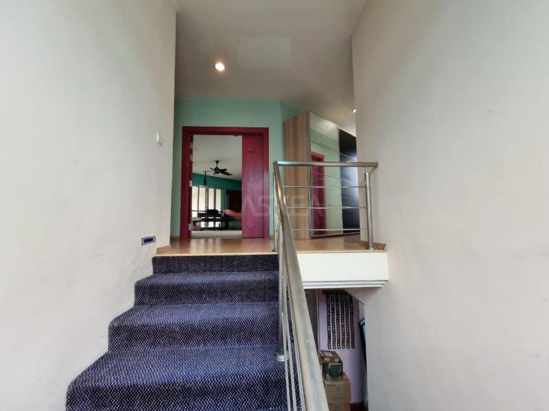 2.5 STOREY BUNGALOW Lorong Damai, Off Jalan Damai Keramat Kuala Lumpur