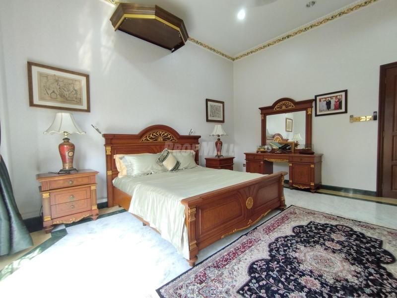 DOUBLE STOREY BUNGALOW HOUSE @ KEMENSAH HEIGHT FOR SALE