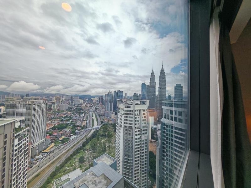 Victory Suites KLCC | Most Sought after Short Stay Condo in KLCC with Sky Infinity Pool